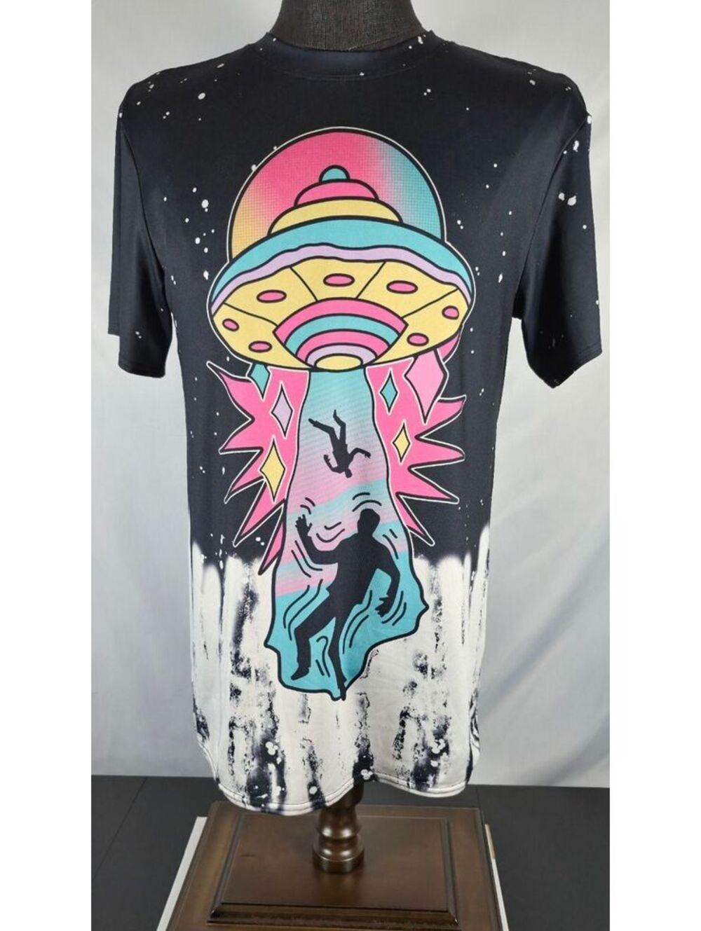 Alien UFO Abduction Graphic Tee Black Multicolor